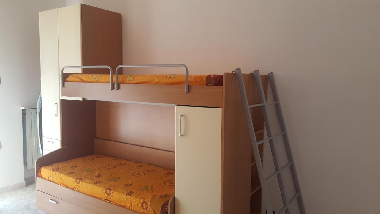 Albenga Sul Mare Famiglie Ed Amici Fino 10 Posti Lägenhet Exteriör bild
