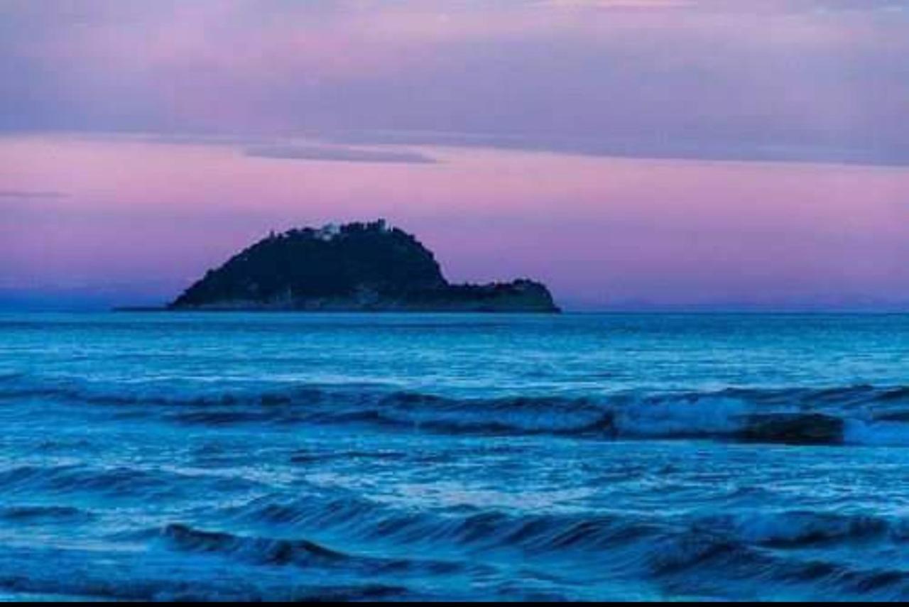Albenga Sul Mare Famiglie Ed Amici Fino 10 Posti Lägenhet Exteriör bild